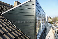 Gevel bekleed met Keralit® kunststof geveldelen (rabatdelen) donker-groen Hermelijnvlinder