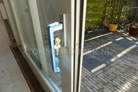 Solide hardhouten schuifpui wit met gelaagd veiligheidsglas